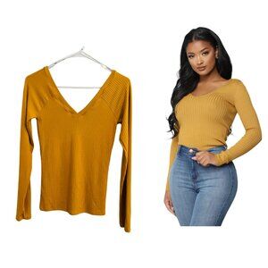 Only  long sleeve V neck, XS SIZE